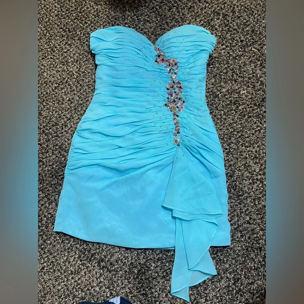 Blue Grad/Prom/Event Dress - Picture 1 of 8